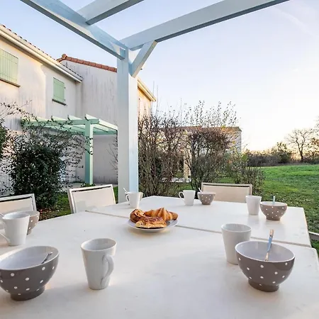 Maison Avec Terrasse Pour 6 A Talmont St-hilaire Semesterbostad